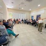 Guardianas azules aprendiendo en taller de empoderamiento jurídico y acción comunitaria